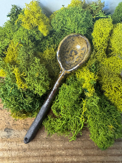 mossy spoon