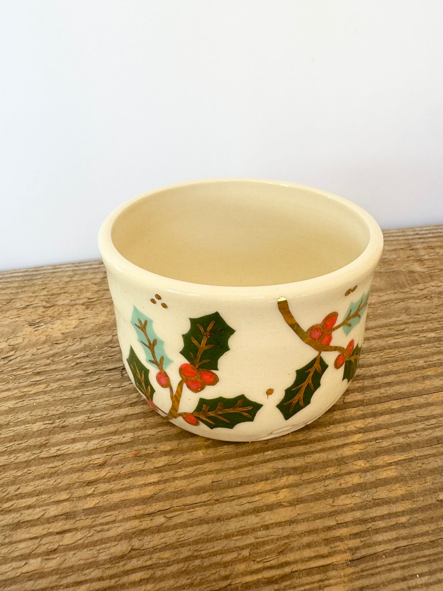 holiday holly cup